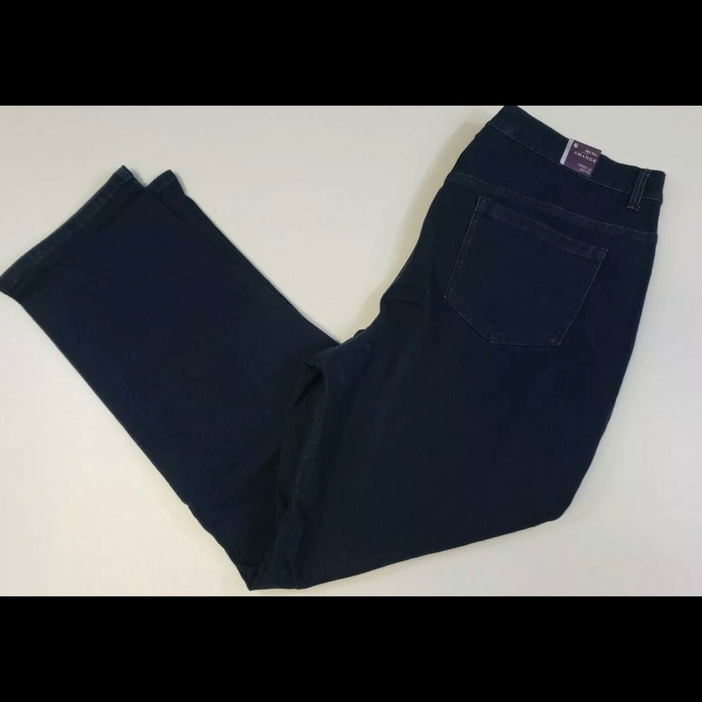 Gloria Vanderbilt Women's Amanda Jeans 18W Avg/Scottsdale Wash